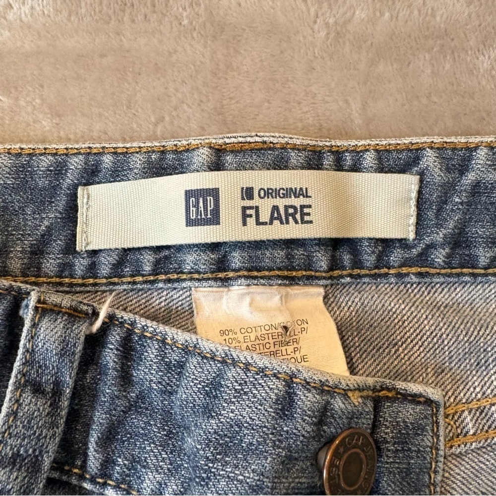 Gap Classic Denim Original Flare Jeans - Picture 3 of 10